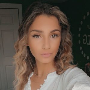 Meet your Posher, Kat